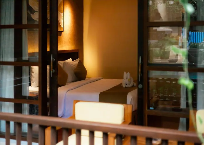 Hotel Fourteen Roses Legian (Bali)