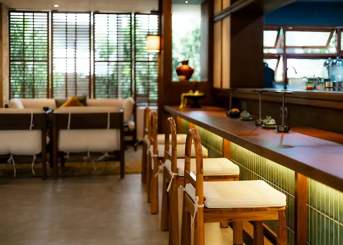 Hotel Fourteen Roses Legian (Bali)