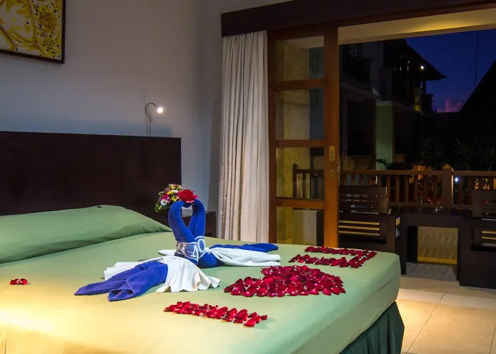 Fourteen Roses Hotel 3*