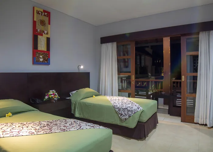 Hotel Fourteen Roses 3*