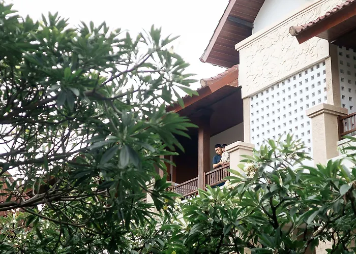 Fourteen Roses Legian (Bali)