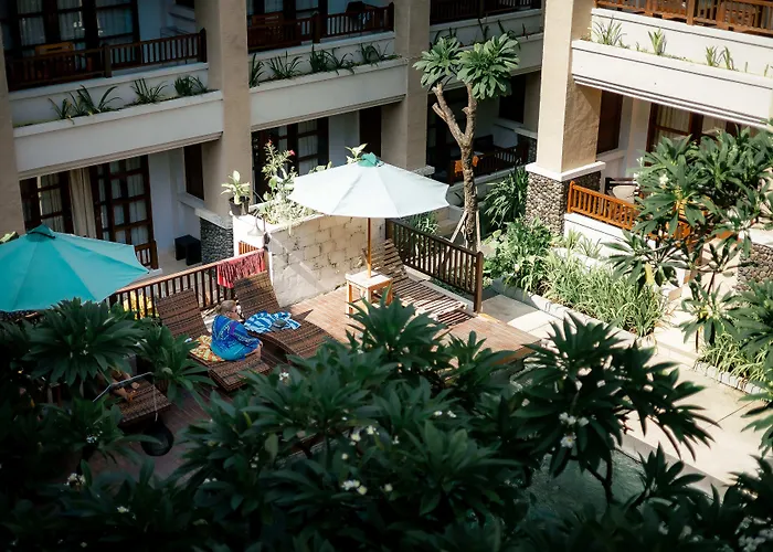 Fourteen Roses 3* Legian (Bali)